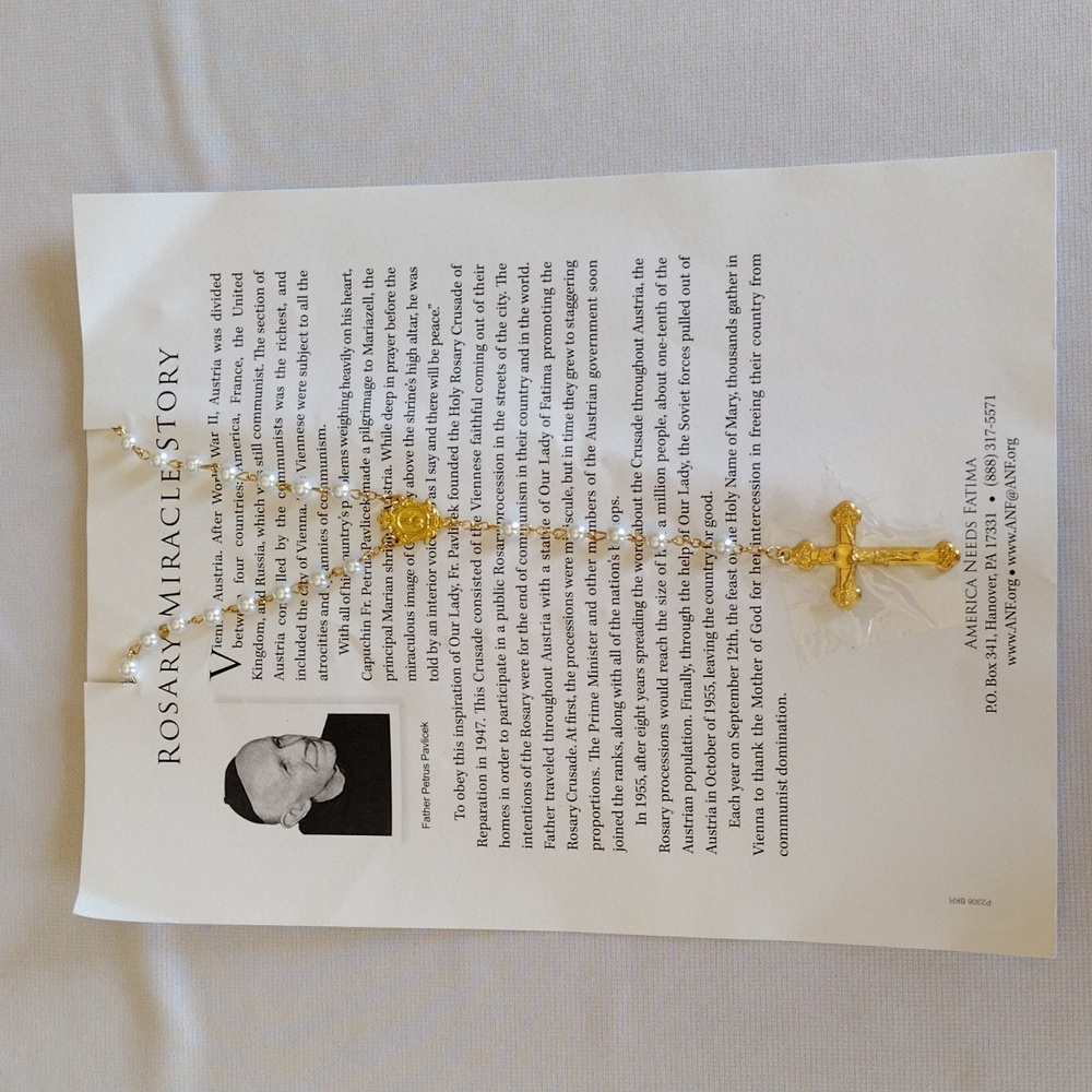 Pearl and Gold Tone Rosary Never Used